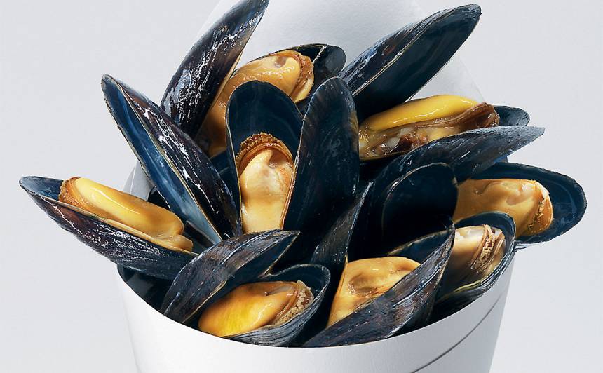 Mīdijas un cepti kartupelīši jeb Mussels and chips recepte