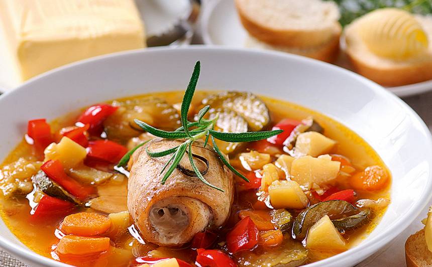 Zupa ar ceptu zivi un dārzeņiem