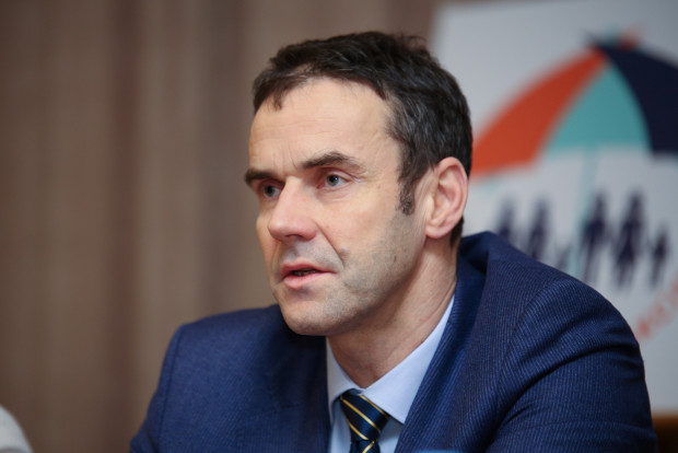 Uga Dumpis: Novērojumi liecina, ka <strong>Latvijā varētu būt sasniegts <em>Covid-19</em> līknes augstākais punkts</strong>