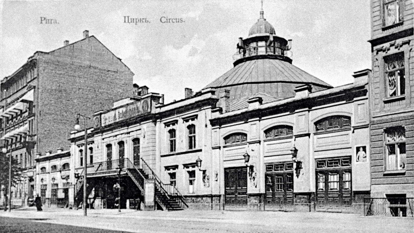 Cilvēkam ir vajadzīgs cirks. <br />
<em>Rīgas cirka stāsts</em>