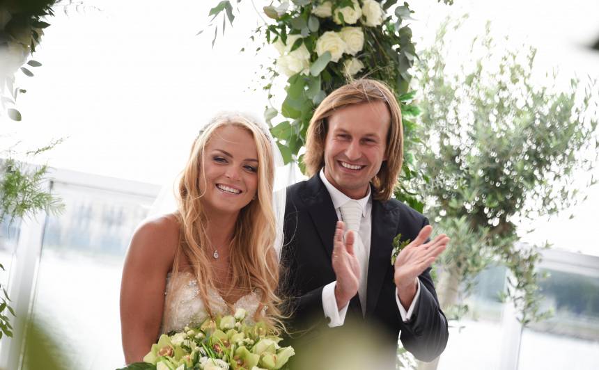 Natālija Tumševica un Kristaps Ērglis apprecējās 2017. gada vasarā.