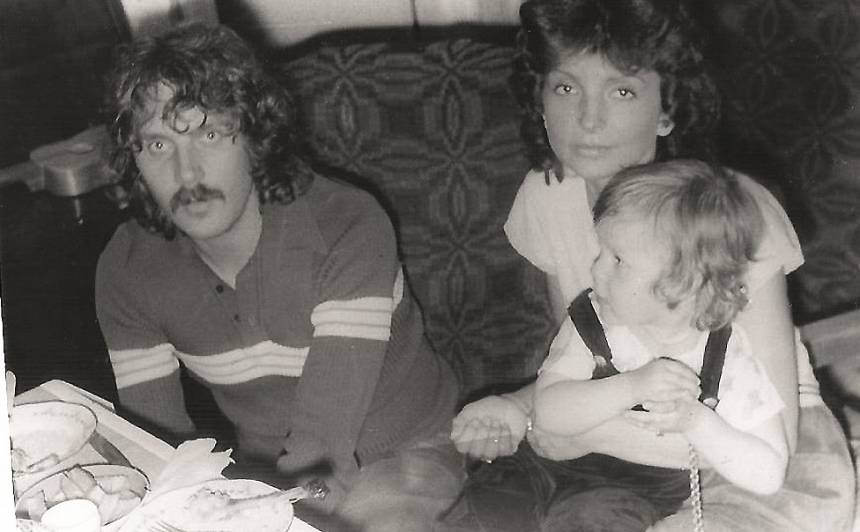 Guntis, sieva Selga un dēls Ēriks 80.gadu vidū.
