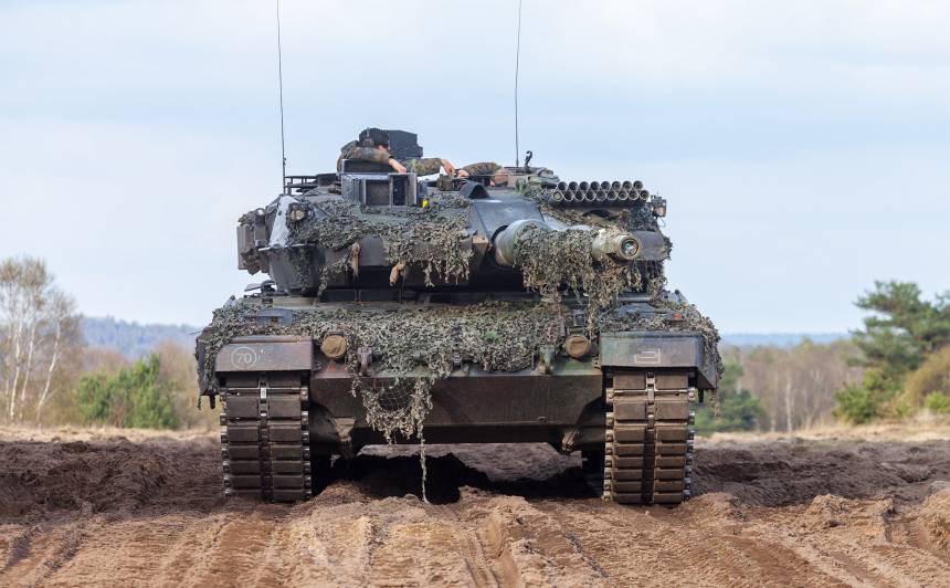 &quot;Leopard&quot; tanks