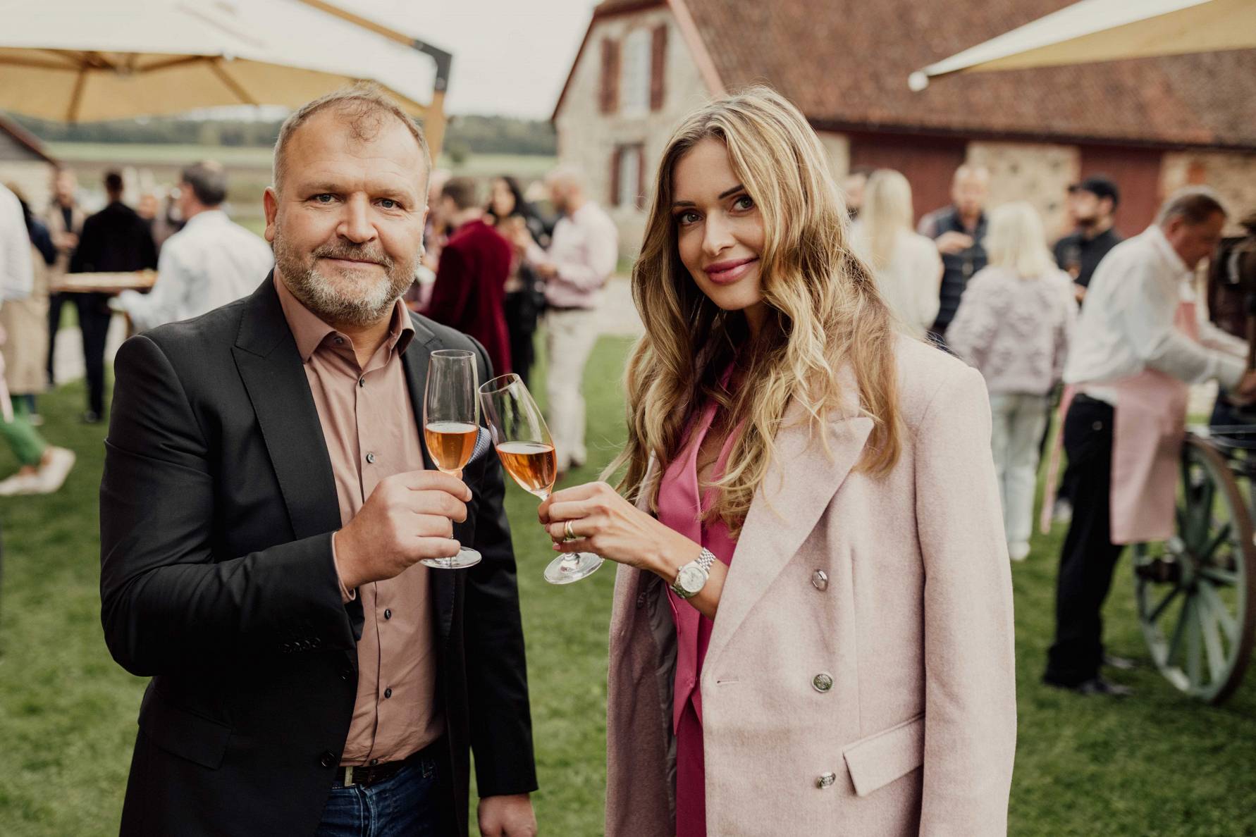 Miljonāra Oļega Fiļa mīļotā nāk klajā ar paziņojumu: Esam nolēmuši šķirt  mūsu attiecības — Santa