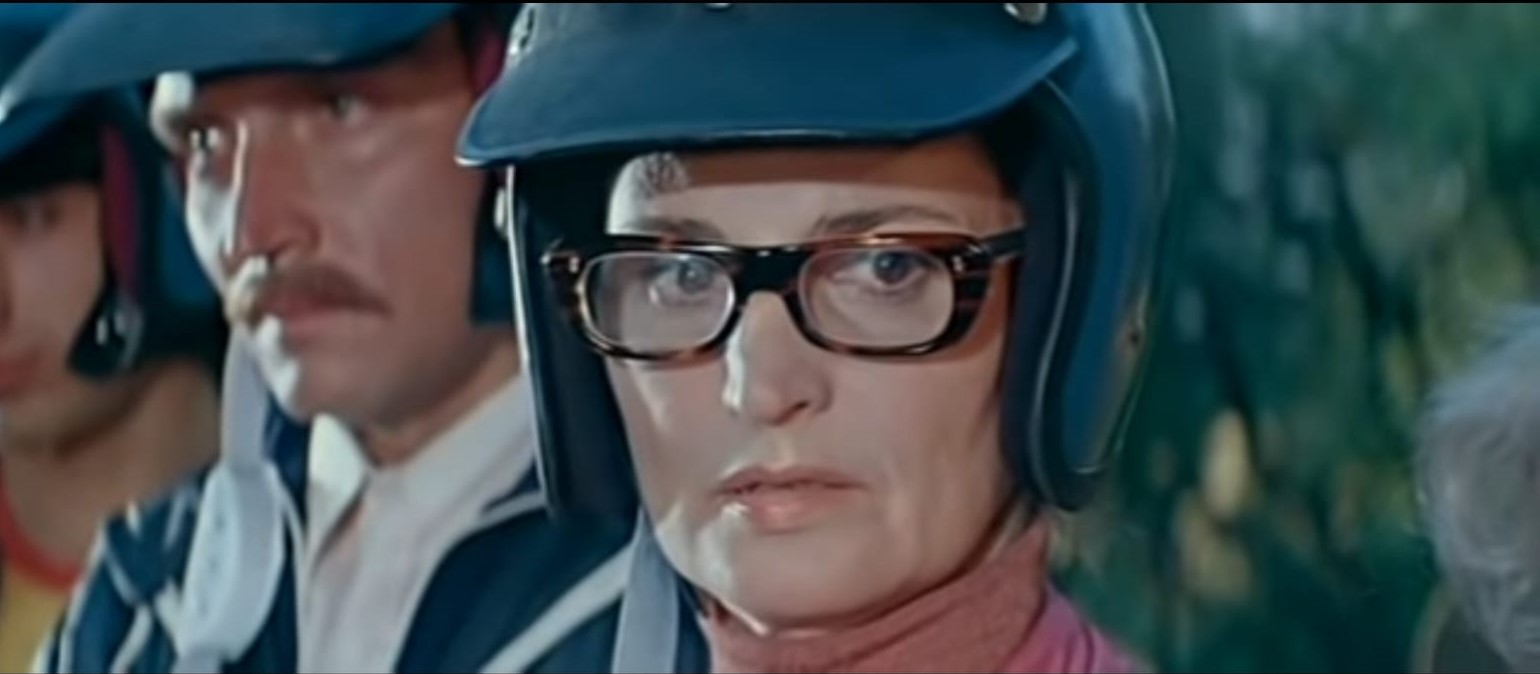 Filmas “Limuzīns Jāņu nakts krāsā” scenārija autors ir…?