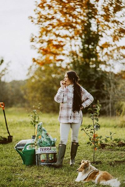 Visgrūtākais bija izdomāt, kur atradīsies un kā pret sauli izvietots būs dārzs. Tas bija jautājums, kas Līgai kā aizrautīgai dārzniecei un fotogrāfei bija viens no svarīgākajiem.